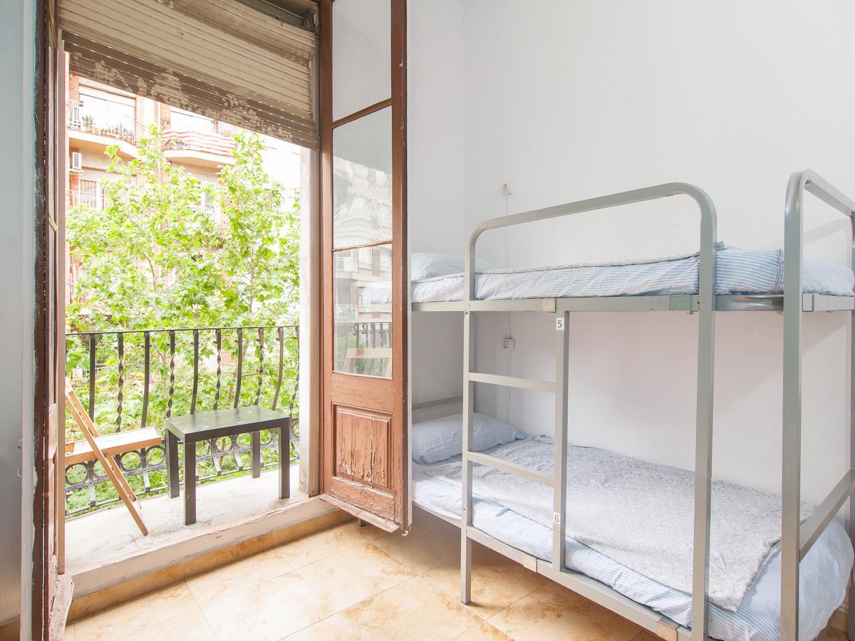 No Limit Hostel Sagrada Familia Barcelona Luaran gambar